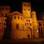 Seniausia Vokietijos Švento Petriuko katedra ir gotikinė Mūsų Panikės :] bažnyčia
